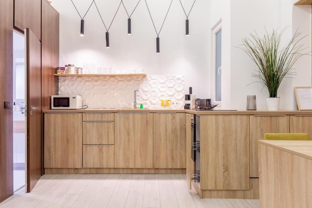 Unique Style Loft - Pink Flamingo Apartment Budapest